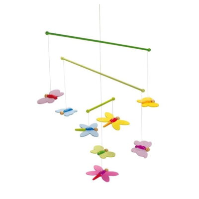 Mobile en bois papillon